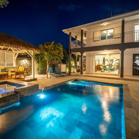La Villa Rosaya - Piscine & Jacuzzi แซ็ง-ปีแยร์ ภายนอก รูปภาพ