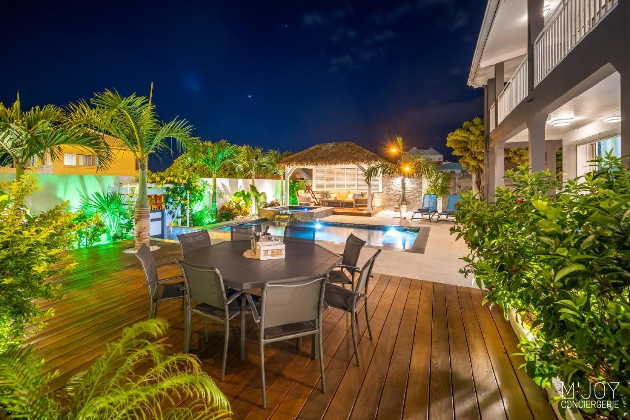 La Villa Rosaya - Piscine & Jacuzzi แซ็ง-ปีแยร์ ภายนอก รูปภาพ